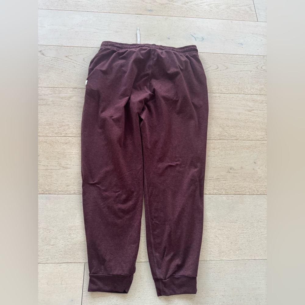 Vuori Performance Jogger - Ruby Heather large - image 5